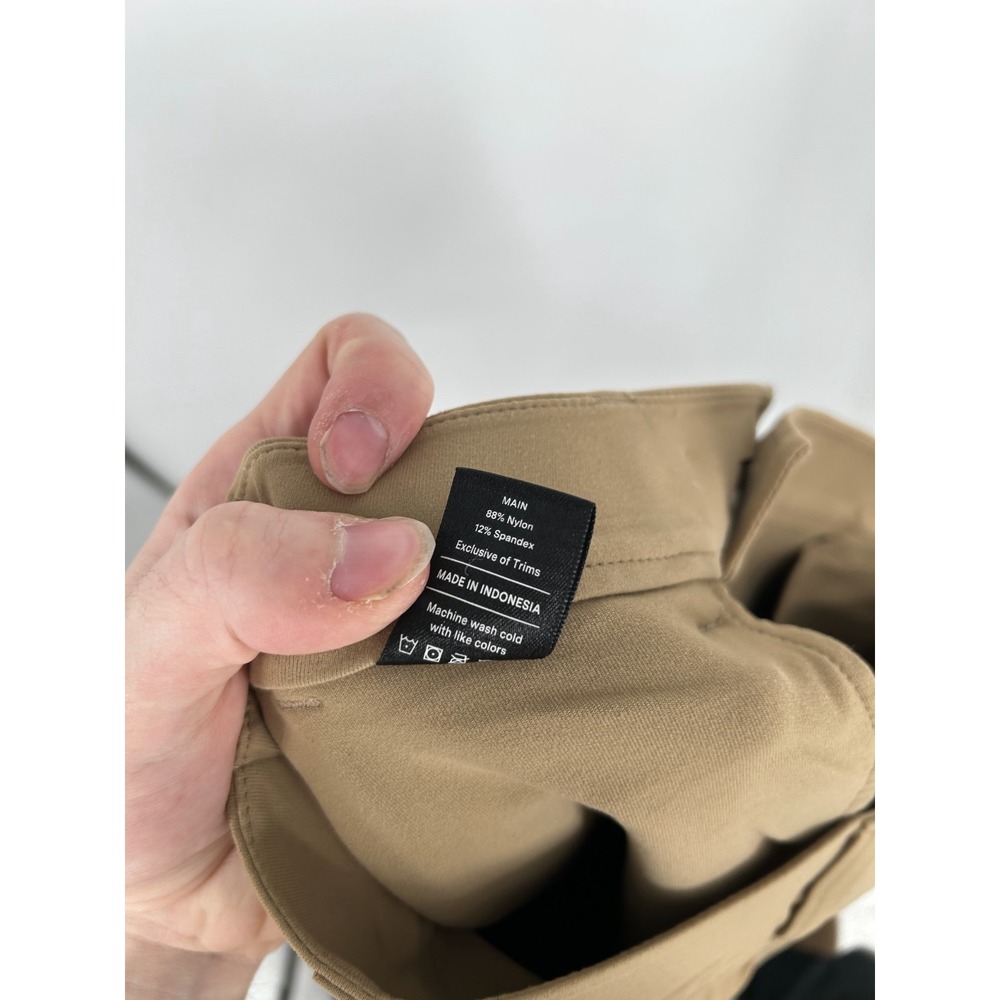 Public Rec Gamechanger Pants Mens Size 31x32 Khaki Chino Performance Tapered Fit - Picture 5 of 10